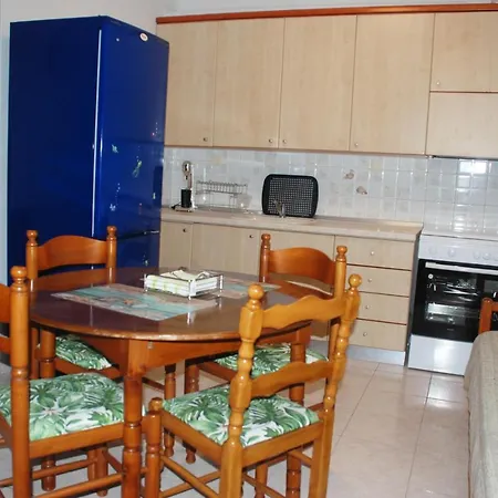 μαρία κρυσταλλία Apartment *